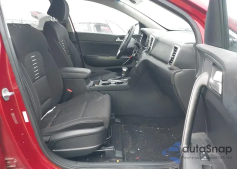 2018 Kia Sportage Lx z USA, uszkodzony, nr VIN KNDPM3AC2J7455194